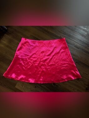 Hot pink / fuscia satin silk mini skirt